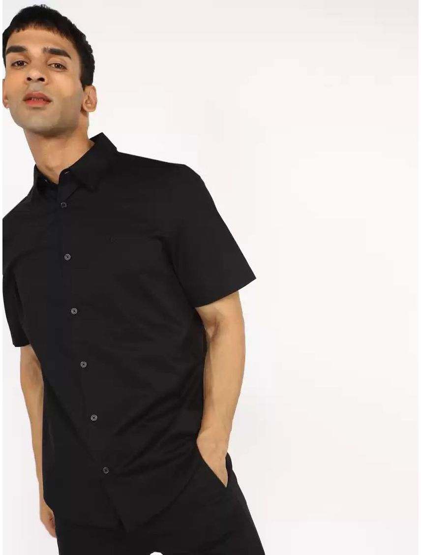 Camisa slim manga corta
