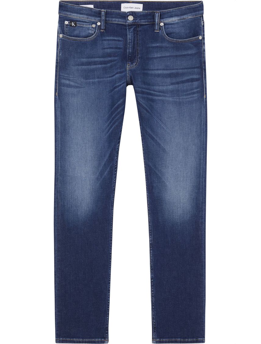 Jeans slim con efecto desgastado