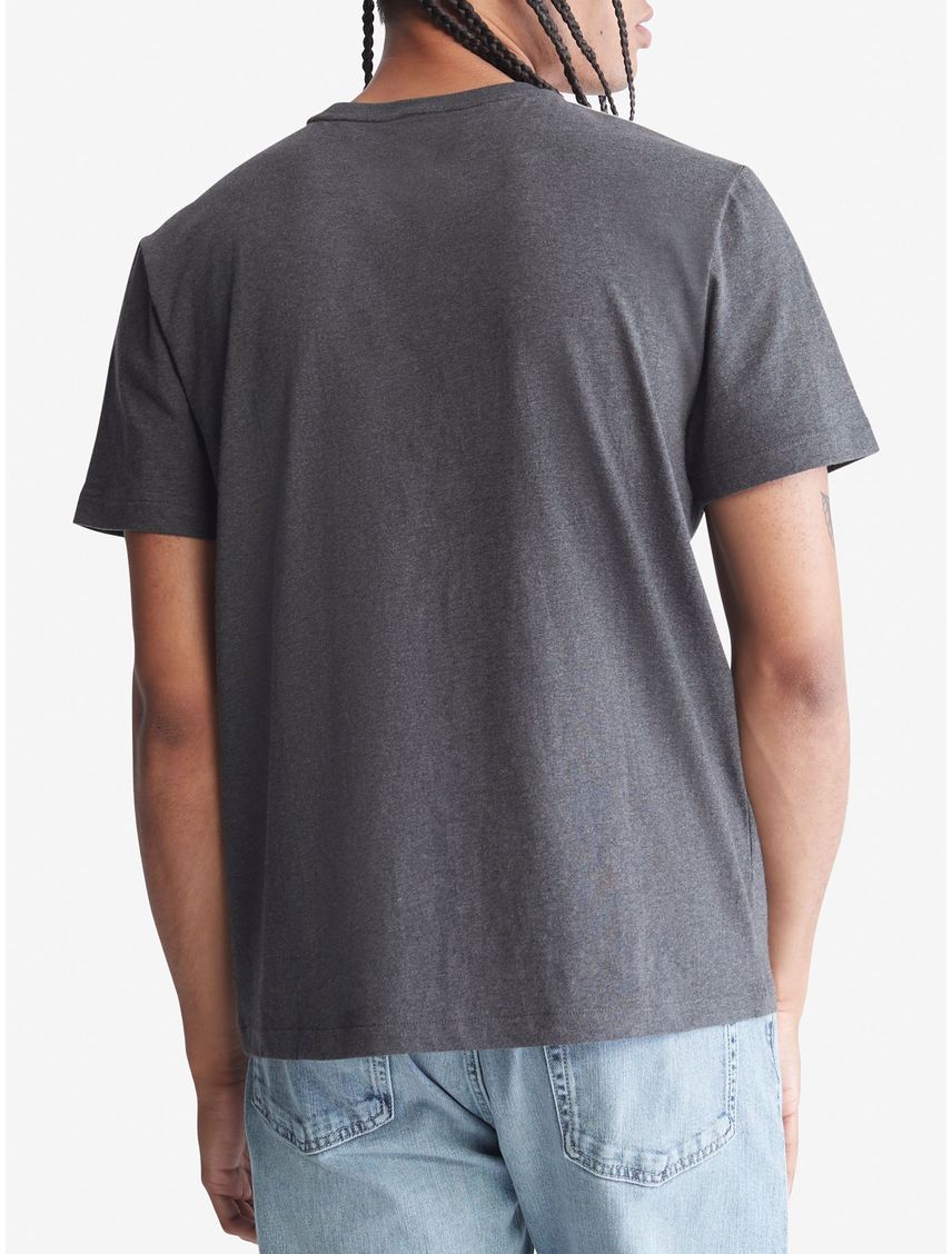 Remera de algodón con monograma bordado