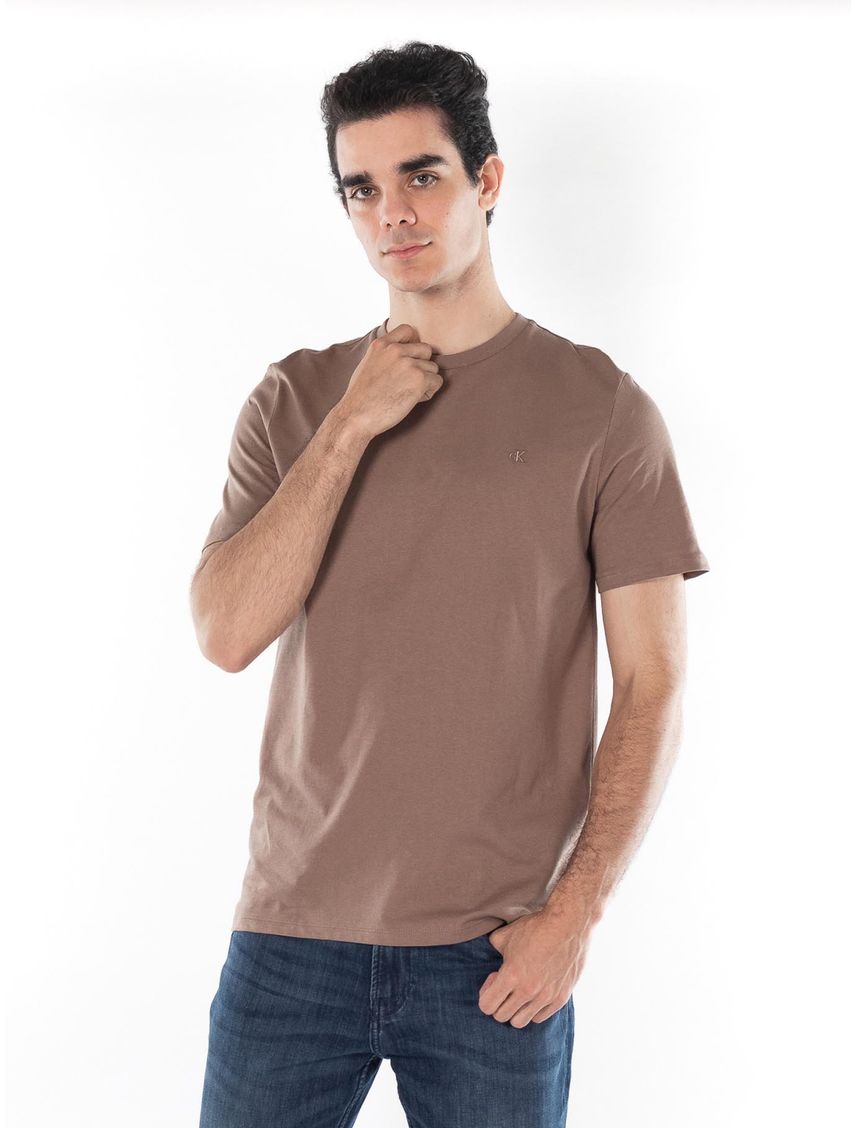 Remera de algodón con monograma bordado