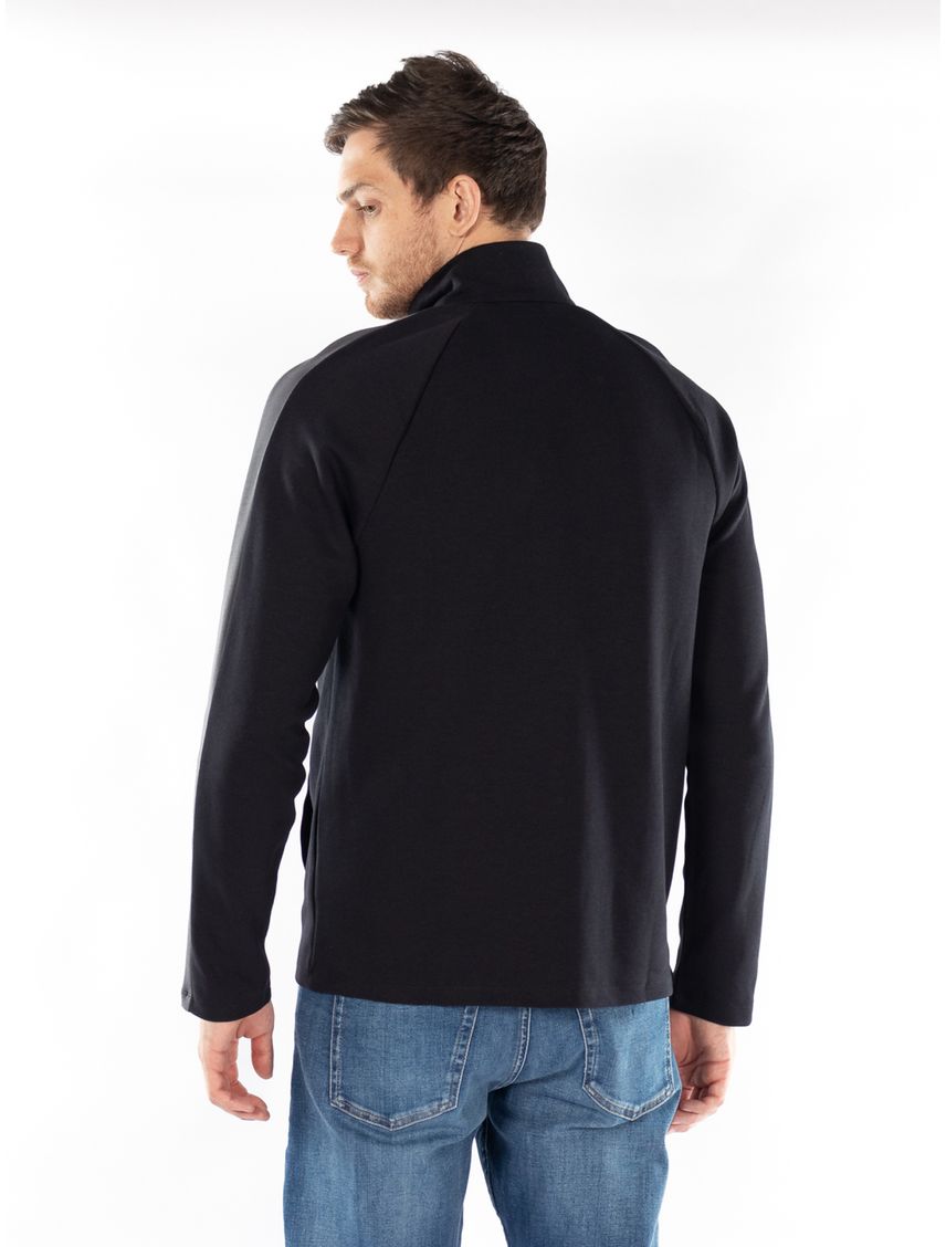 Buzo iconic con mangas raglan