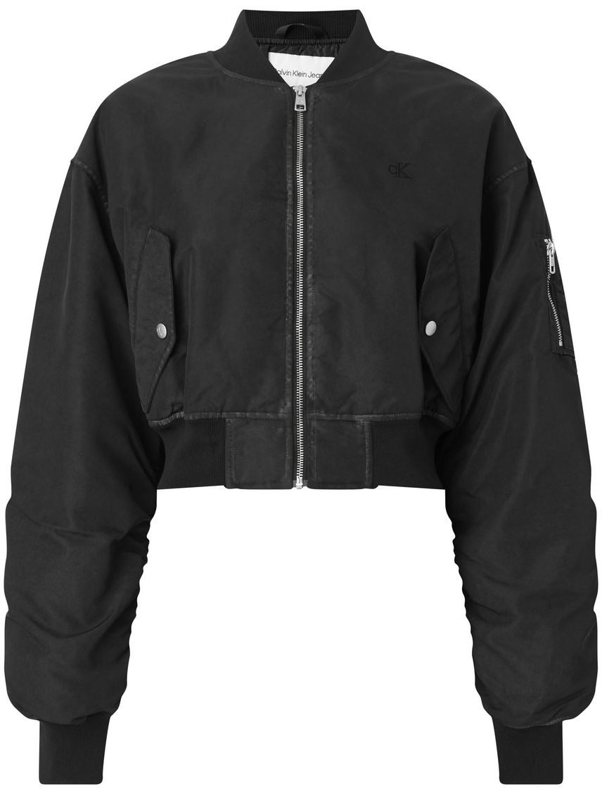 Campera bomber ligeramente acolchada
