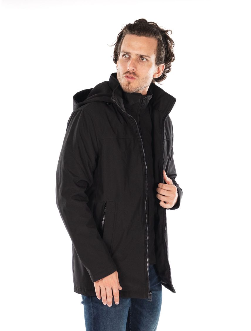 Campera clásica con cremallera y capucha