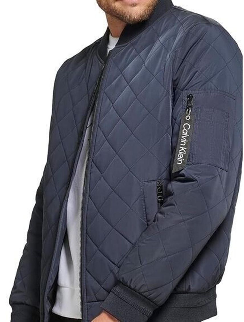 Campera quilted con cremallera