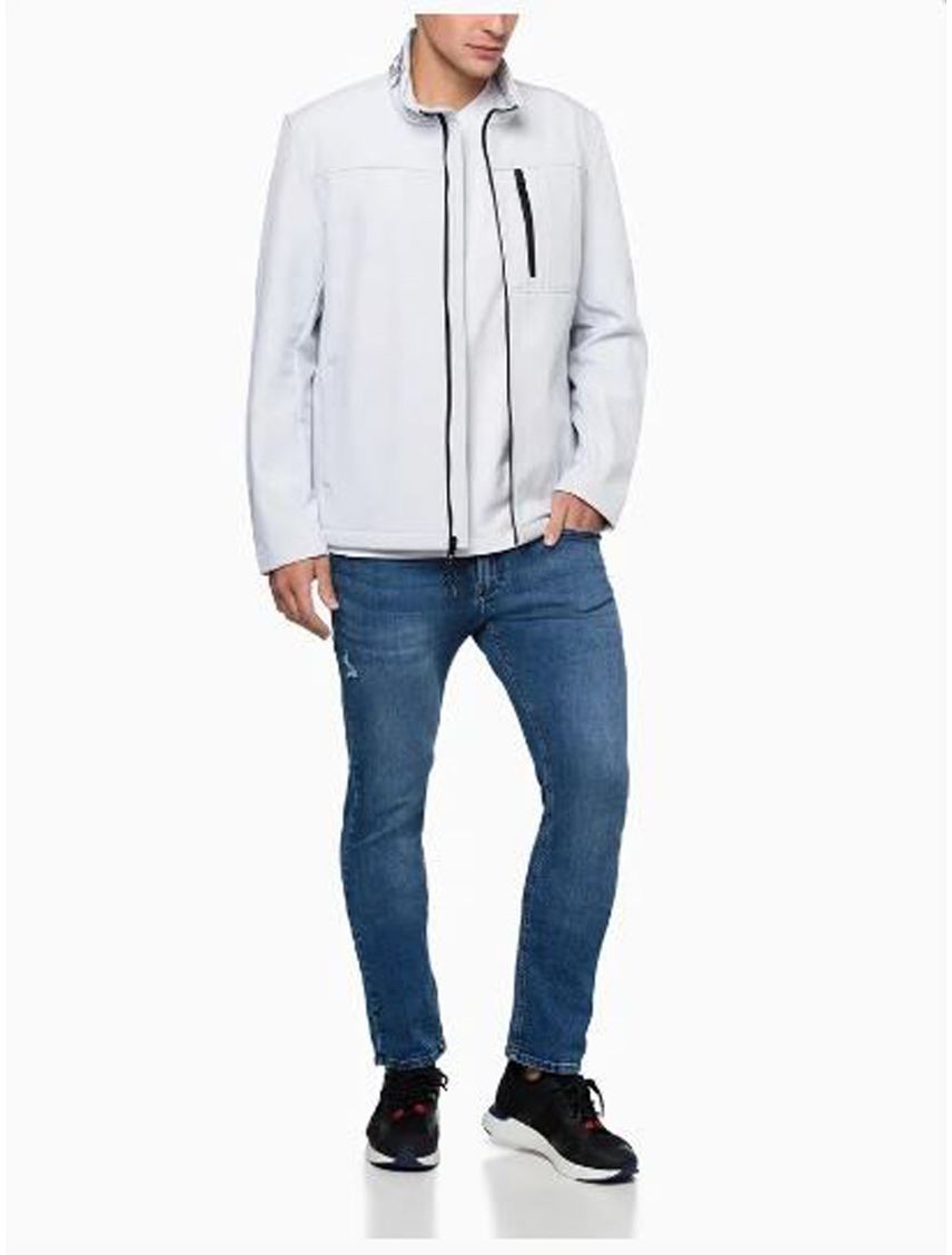 Campera suave con cremallera