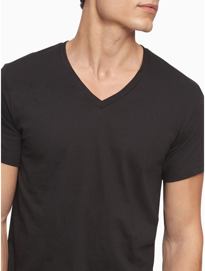 Pack de 3 remeras con cuello en v