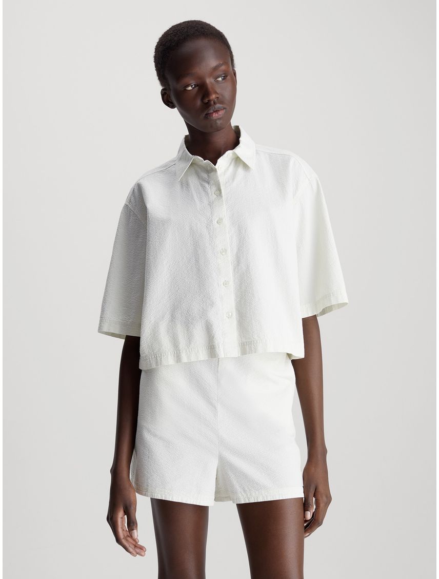 Camisa de espalda anudada de sirsaca de algodón