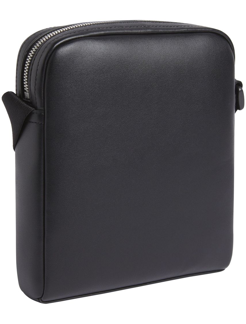 Cartera reporter monogram