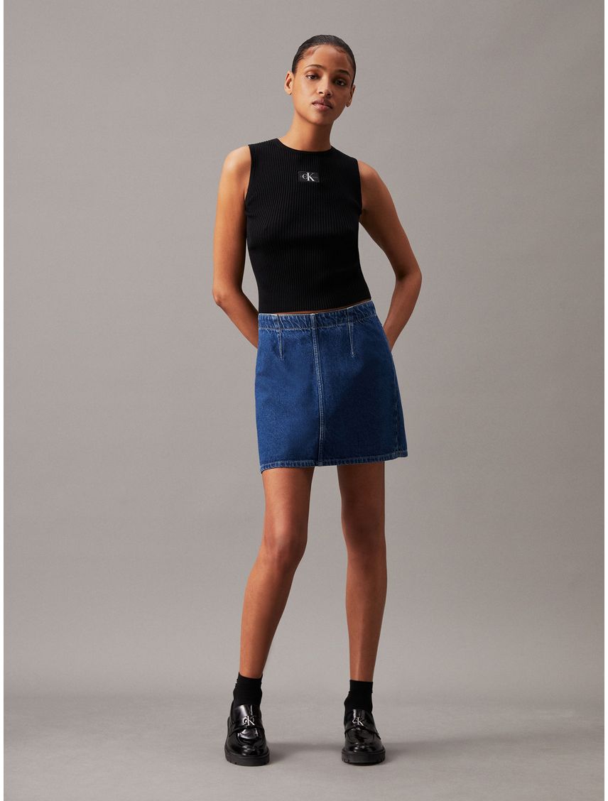 Remera slim de tirantes de lyocell de canalé