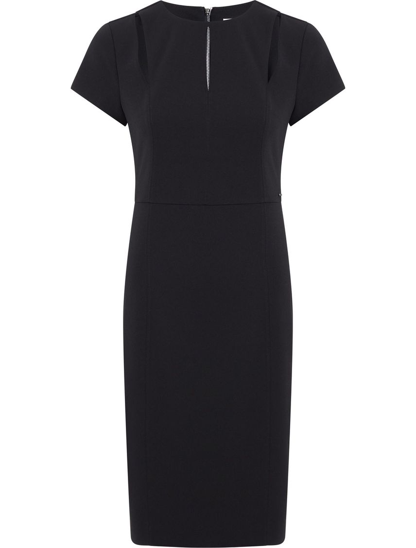 Vestido con recortes de mangas cortas