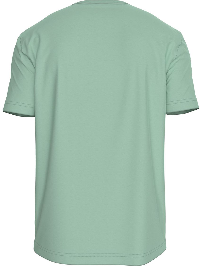 Remera con micro logo