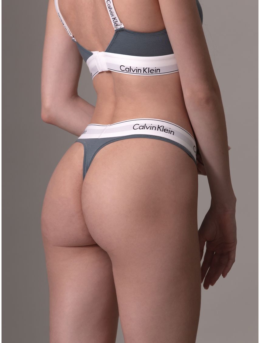 Colaless - modern cotton