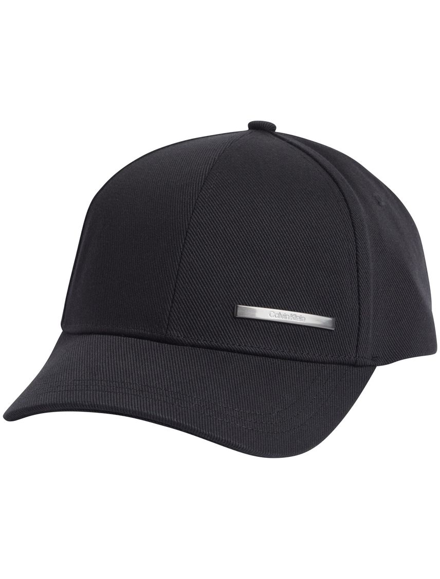 Gorra de algodón con barra metálica