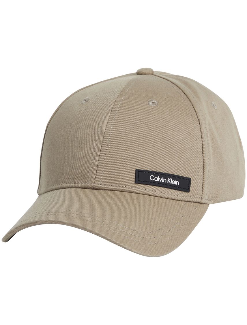 Gorra essential con parche de goma