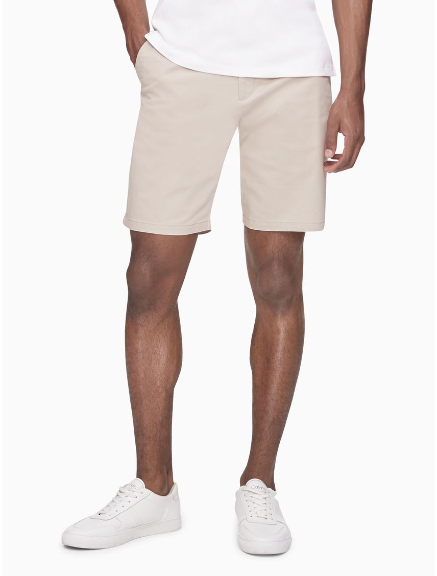 Short chino infinite flex