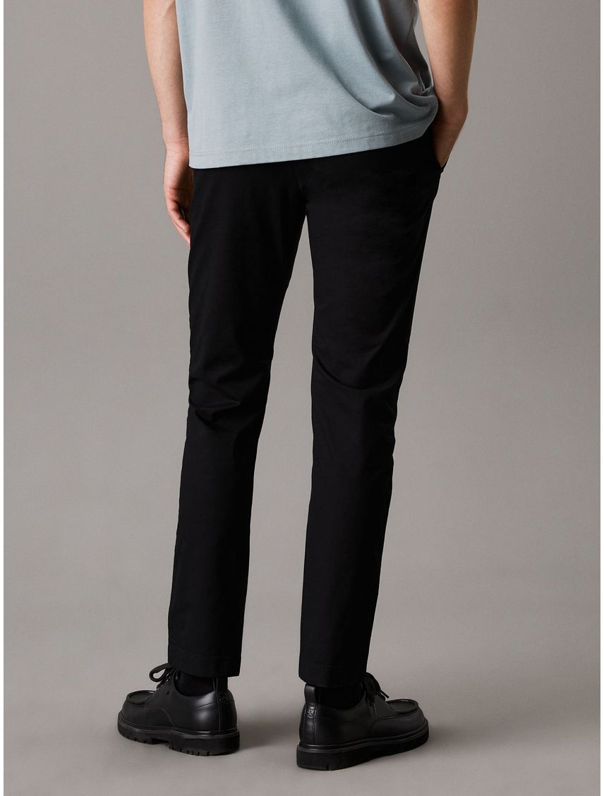 Pantalones chinos tapered