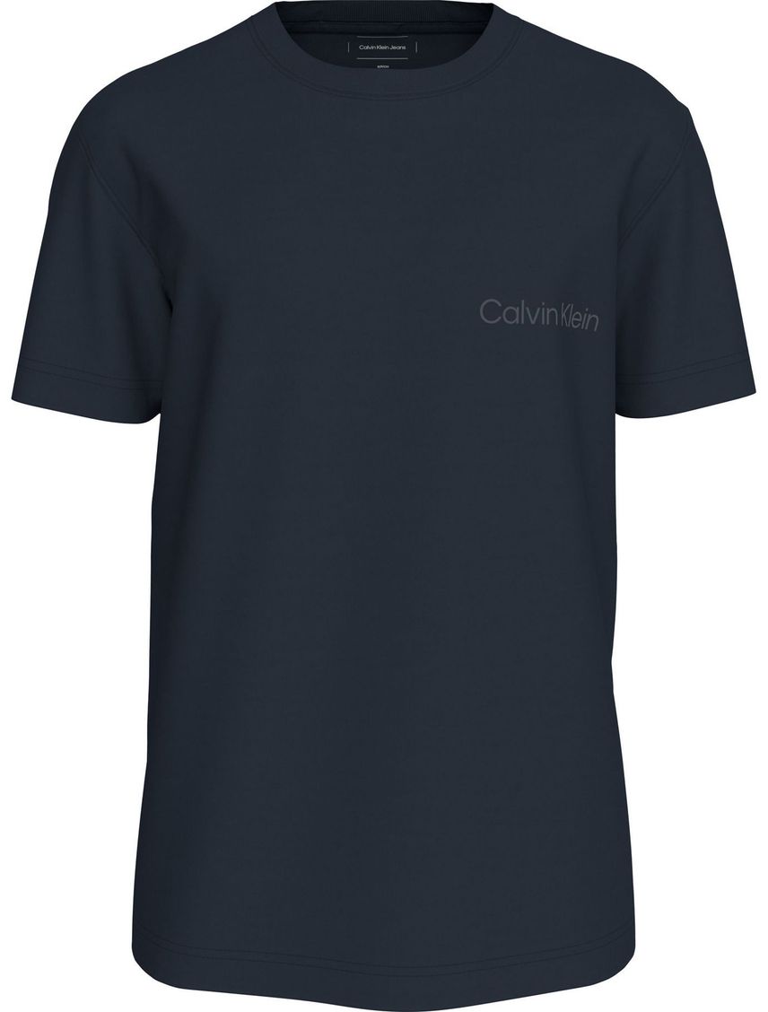Remera con logo tonal