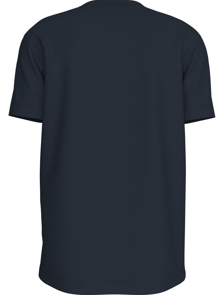 Remera con logo tonal