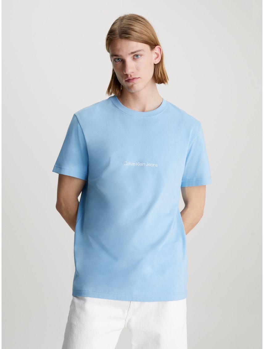 Remera con eslogan