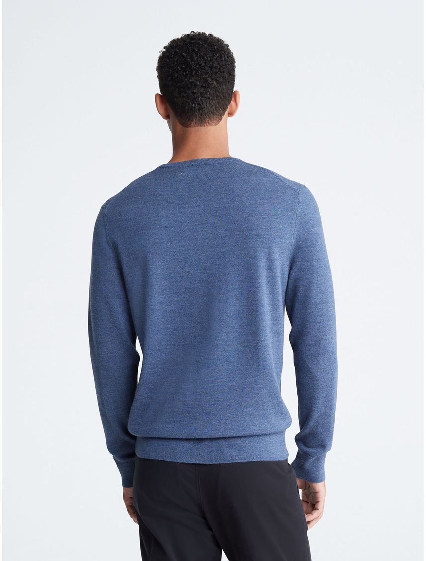 Sweater merino con cuello redondo