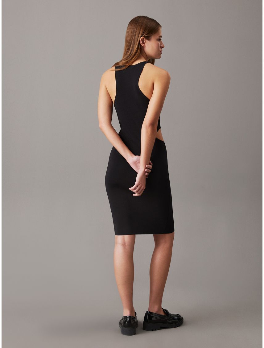 Vestido de punto slim con corte