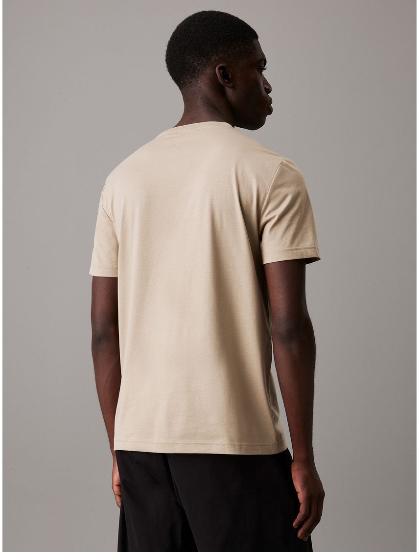 Remera classic liquid touch