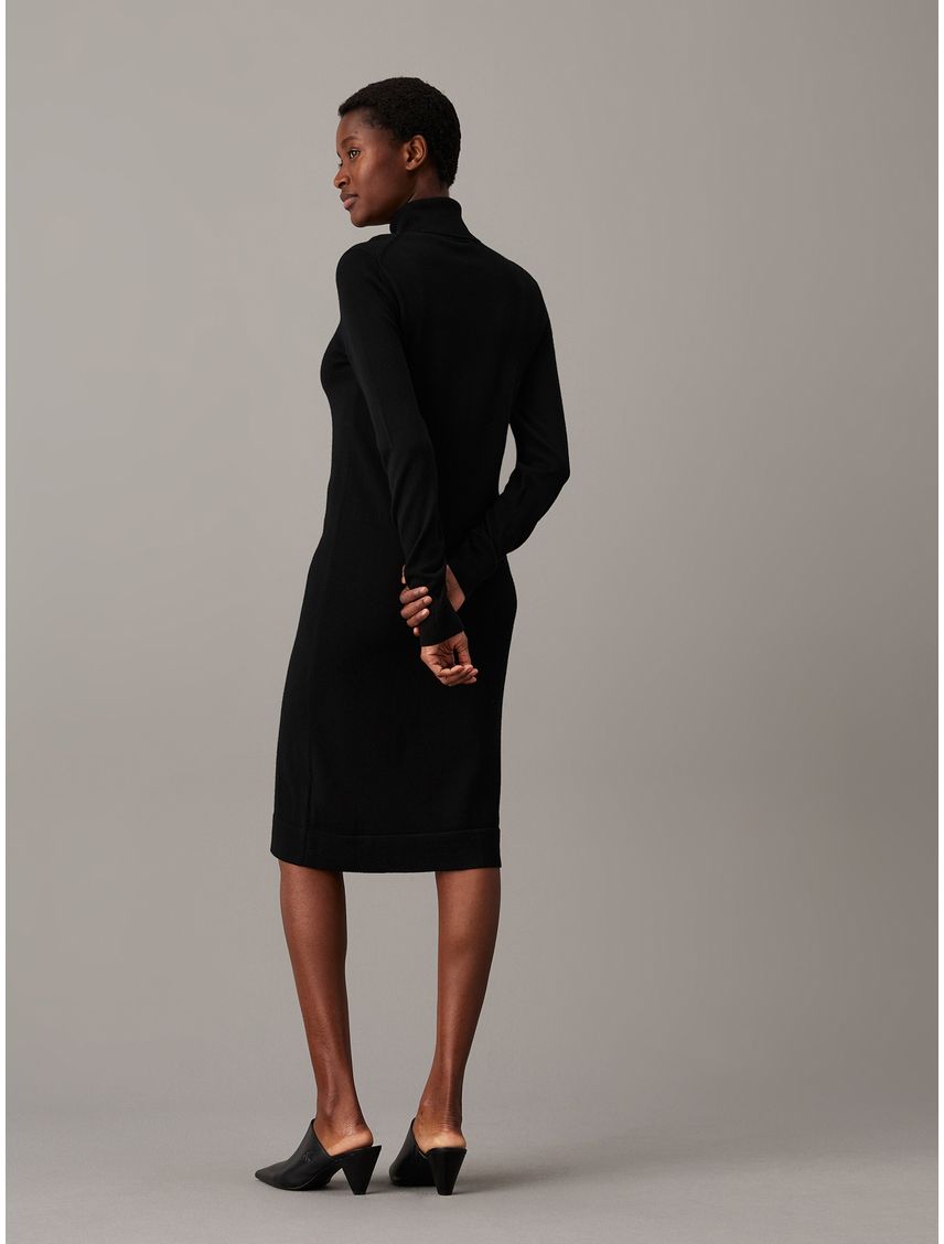 Vestido recto de lana merina
