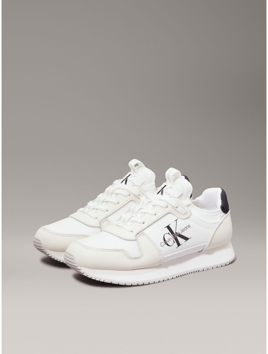 Zapatillas deportivas tipo calcetín