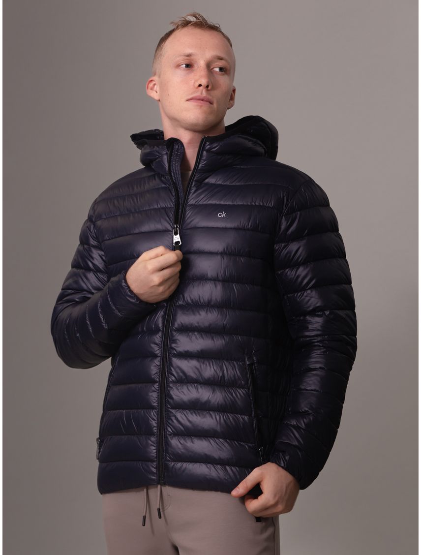 Campera acolchada con capucha