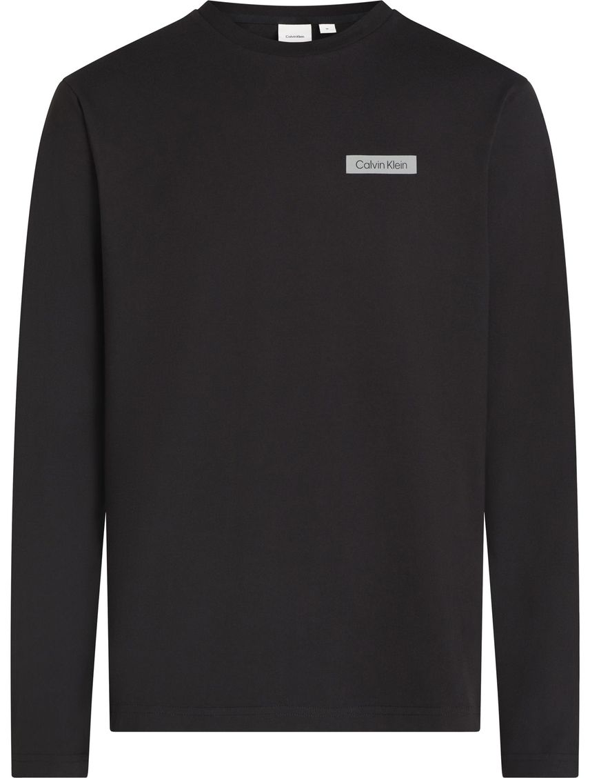 Remera manga larga con bloques de color apilados en la espalda