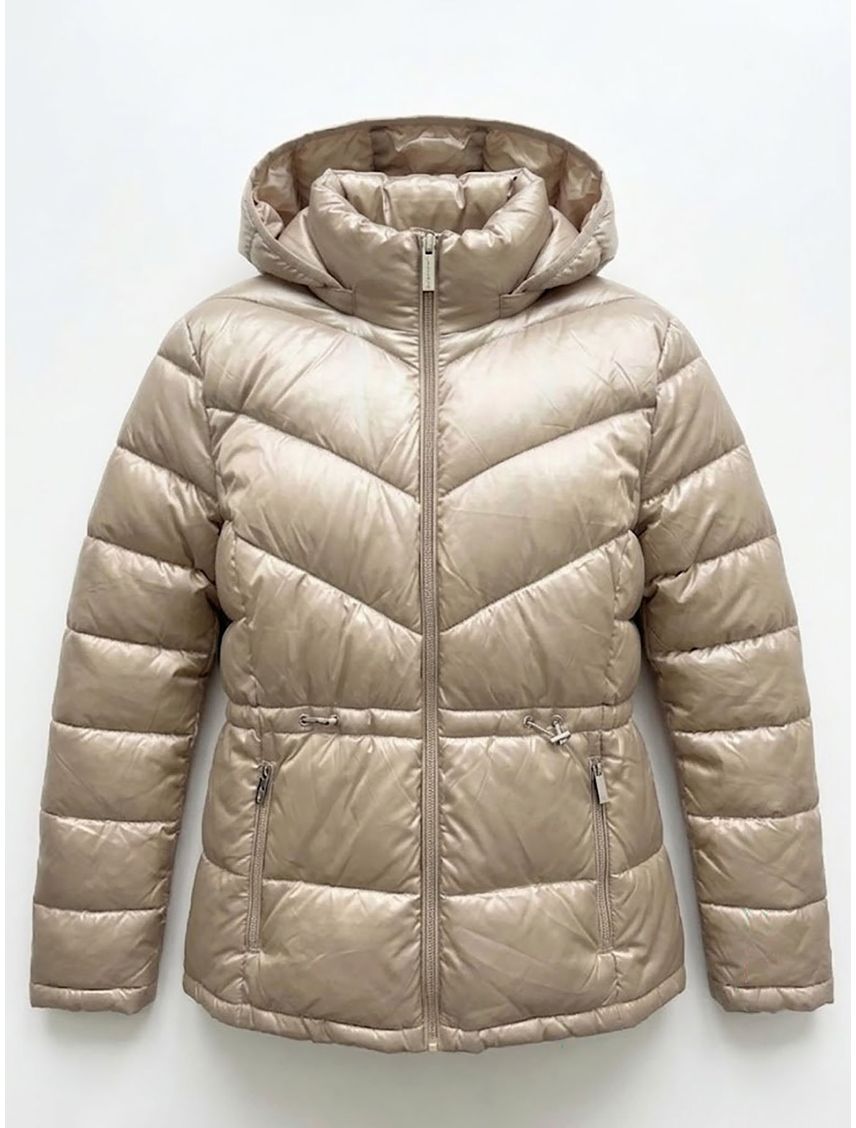 Campera plegable con capucha